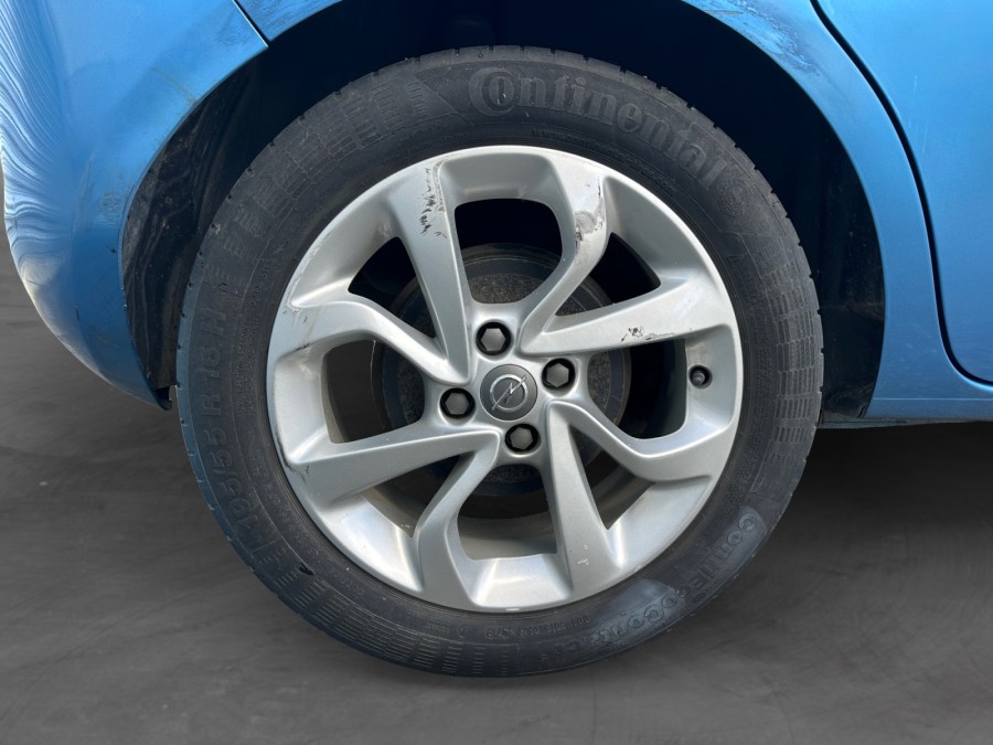 OPEL d'occasion CORSA V 1.4 90 DESIGN 120 ANS de 2019 Toulouse Sud