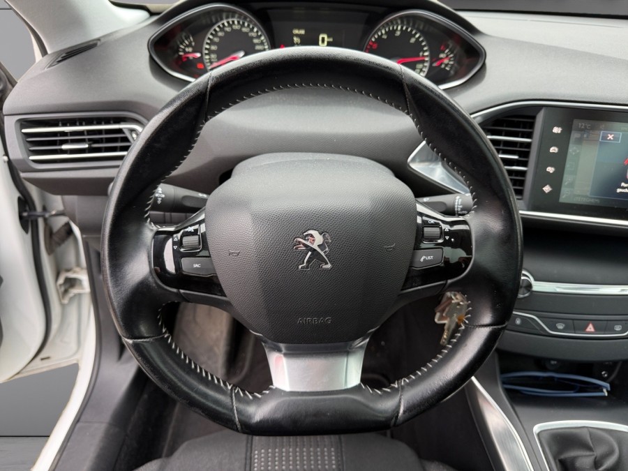 PEUGEOT d'occasion 308 1.6 BLUE HDI 120 ALLURE de 2016 Dunkerque (59)﻿