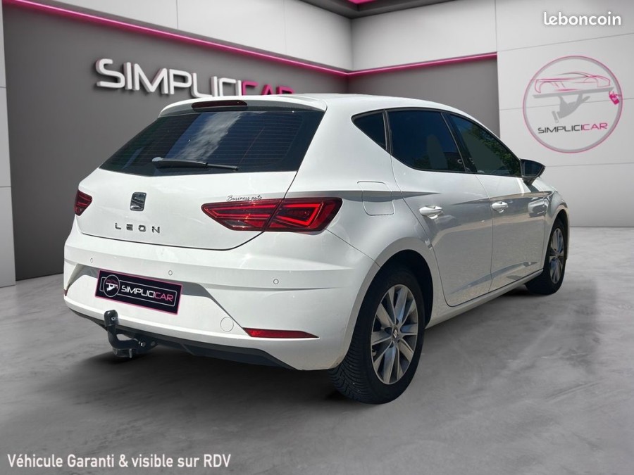 SEAT d'occasion LEON 1.2 TSI 110ch Reference Start&Stop de 2018 Lyon