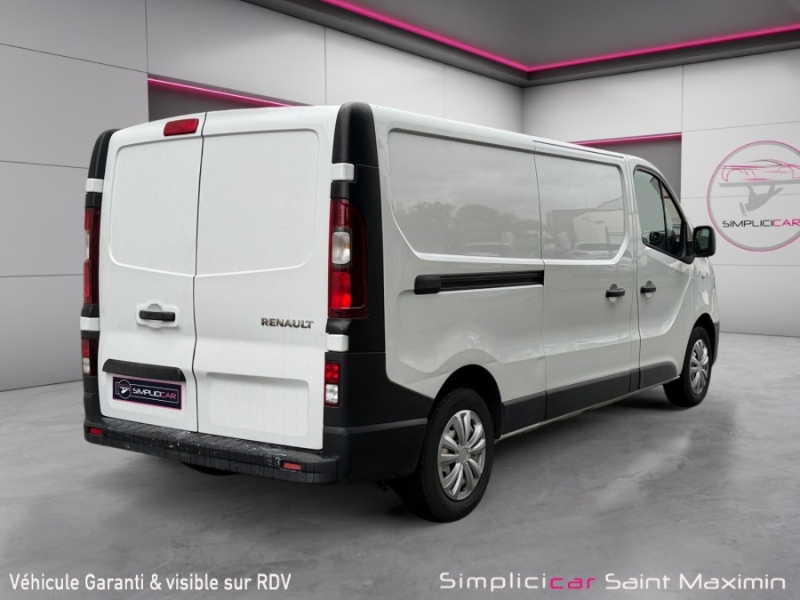 RENAULT d'occasion TRAFIC III FOURGON RENAULT TRAFIC III 1.6 DCI 95CH