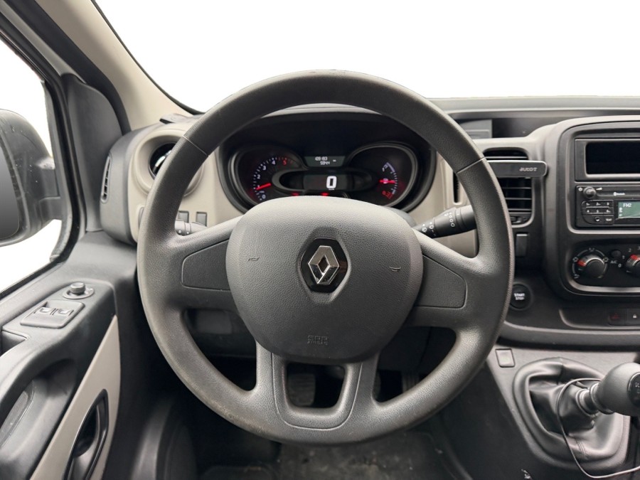 RENAULT d'occasion TRAFIC III FOURGON RENAULT TRAFIC III 1.6 DCI 95CH