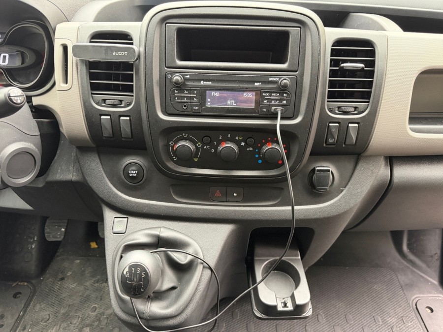 RENAULT d'occasion TRAFIC III FOURGON RENAULT TRAFIC III 1.6 DCI 95CH