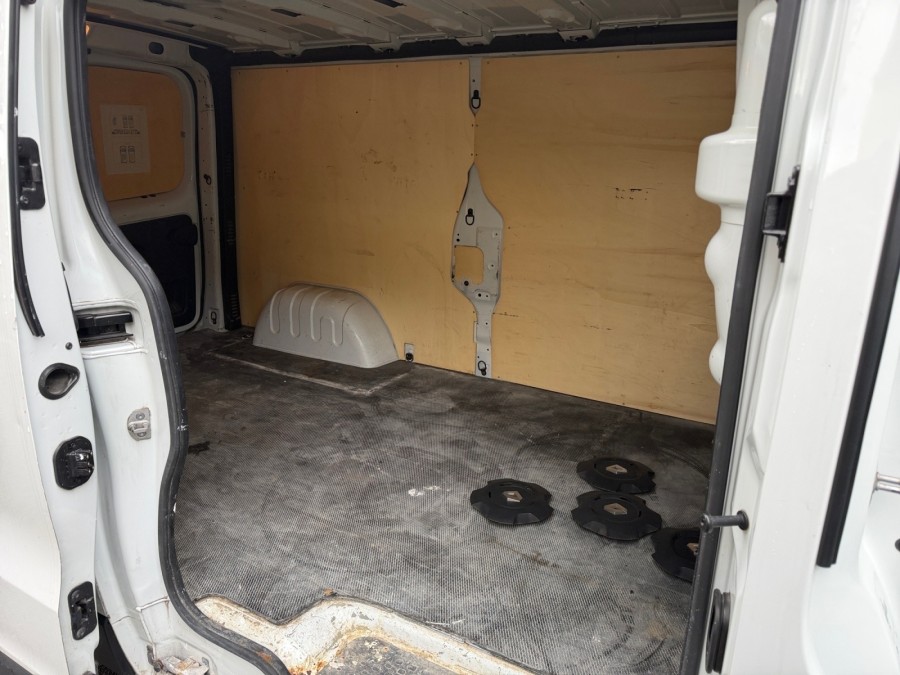 RENAULT d'occasion TRAFIC III FOURGON RENAULT TRAFIC III 1.6 DCI 95CH