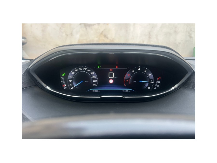 PEUGEOT d'occasion 5008 1.2 PURE TECH 130  ACTIVE BUSINESS EAT de