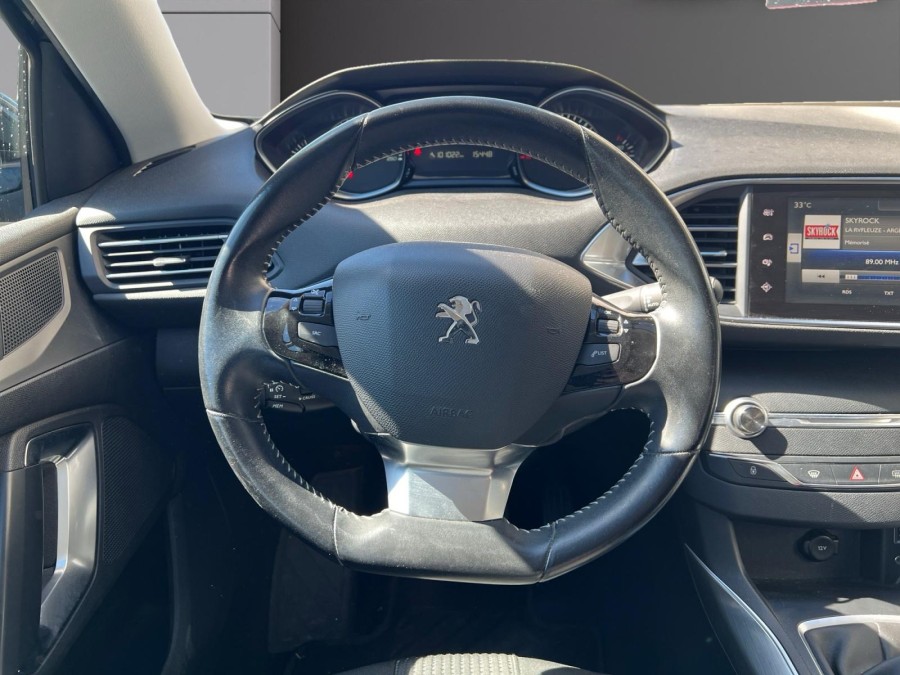 PEUGEOT d'occasion 308 II 1.6 BLUE HDI 120 ALLURE de 2016 Toulon