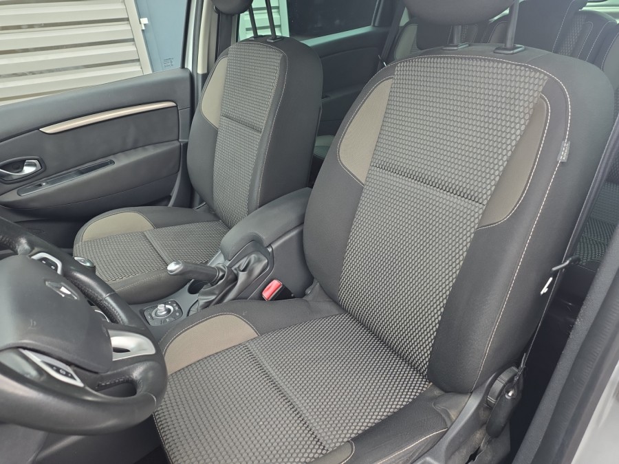 RENAULT d'occasion SCENIC III XMOD 1.6 DCI 130 Energy Business de