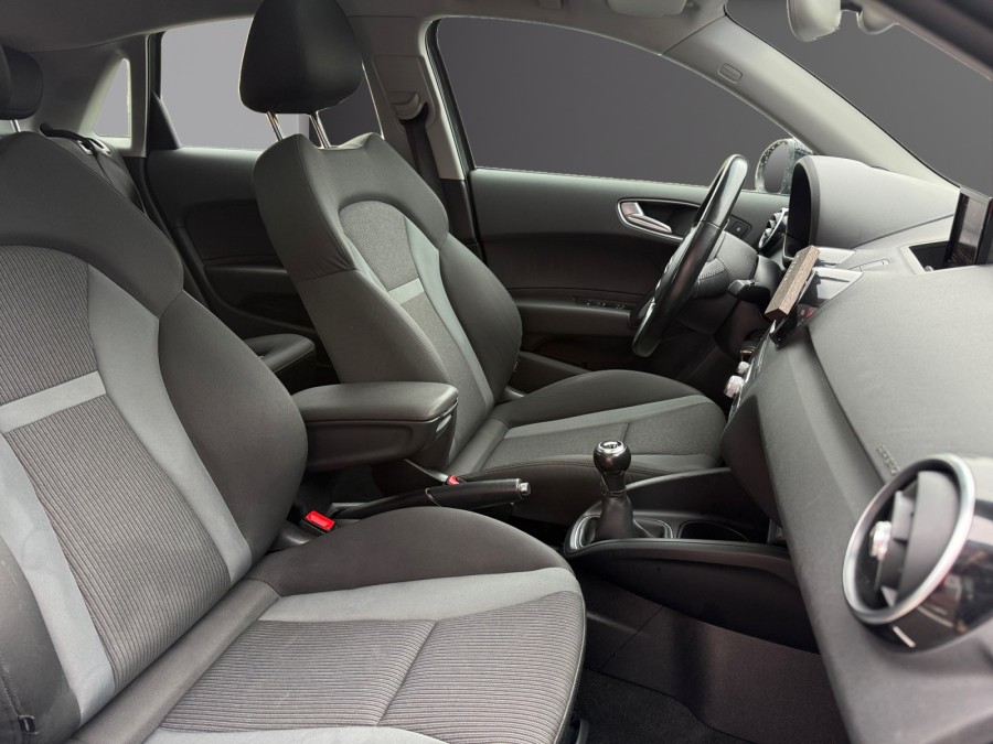 AUDI d'occasion A1 SB 1.4 TDI 90 Sportback de 2017 Andrezieux (42)﻿