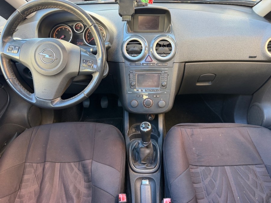 OPEL d'occasion CORSA 1.4 Twinport Cosmo  5p de 2011 Cannes (06)﻿