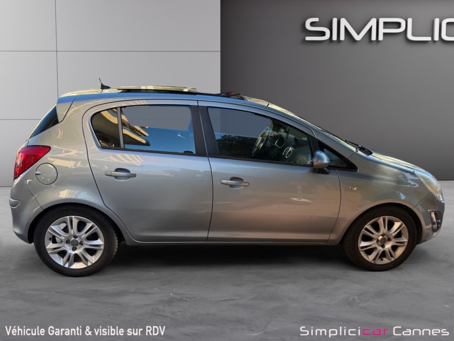 OPEL d'occasion CORSA 1.4 Twinport Cosmo  5p de 2011 Cannes (06)﻿