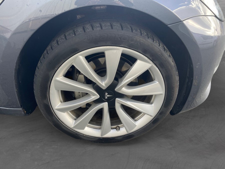 TESLA d'occasion MODEL 3 Long-Range Dual Motor AWD de 2019 Royan (17)﻿