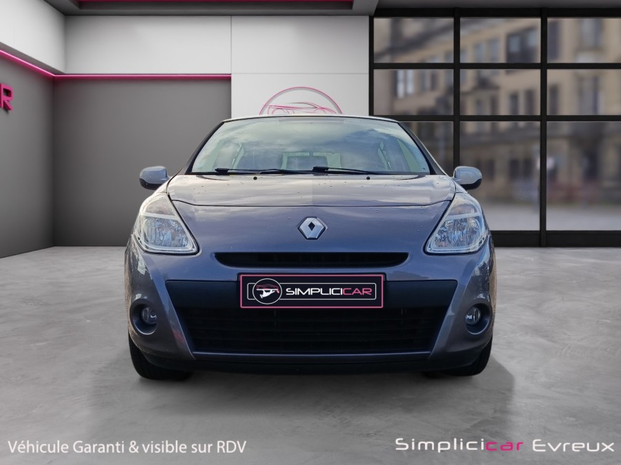 RENAULT d'occasion CLIO RENAULT CLIO III 1.2 16V 75 COLLECTION de