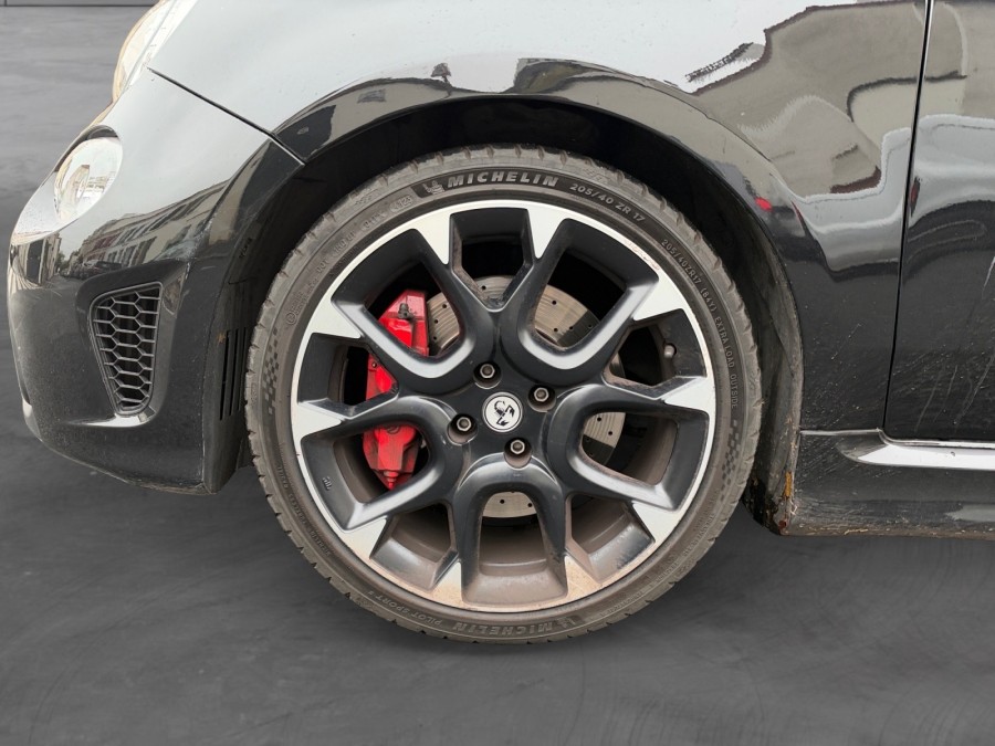 ABARTH d'occasion 500 ABARTH 1.4 TURBO 16V 180 595 COMPETIZIONE de