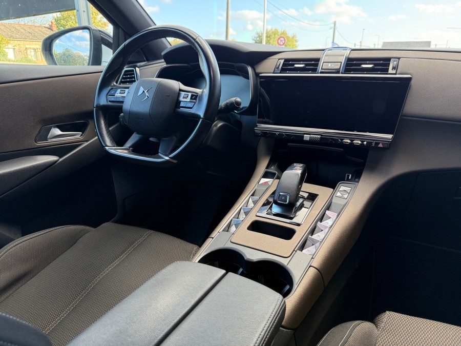 DS d'occasion DS7 DS DS7 2.0 BLUE HDI 180 SO CHIC de 2019 Poitiers
