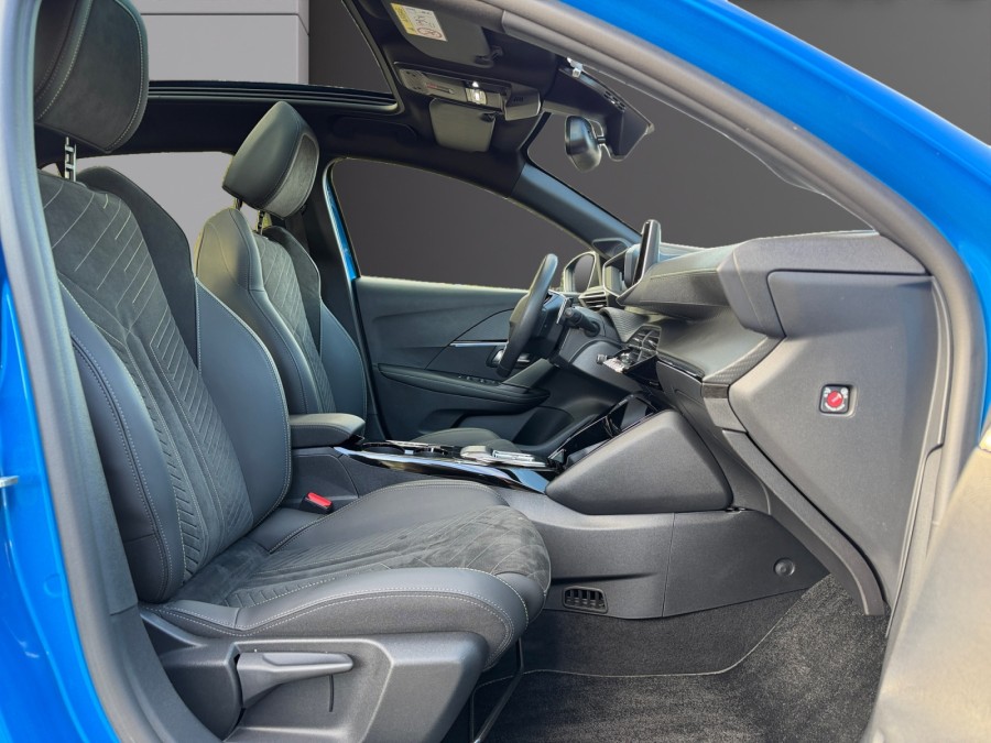 PEUGEOT d'occasion 208 II 1.2 HYBRID 136 GT E-DCS de 2024 Rennes (35)﻿