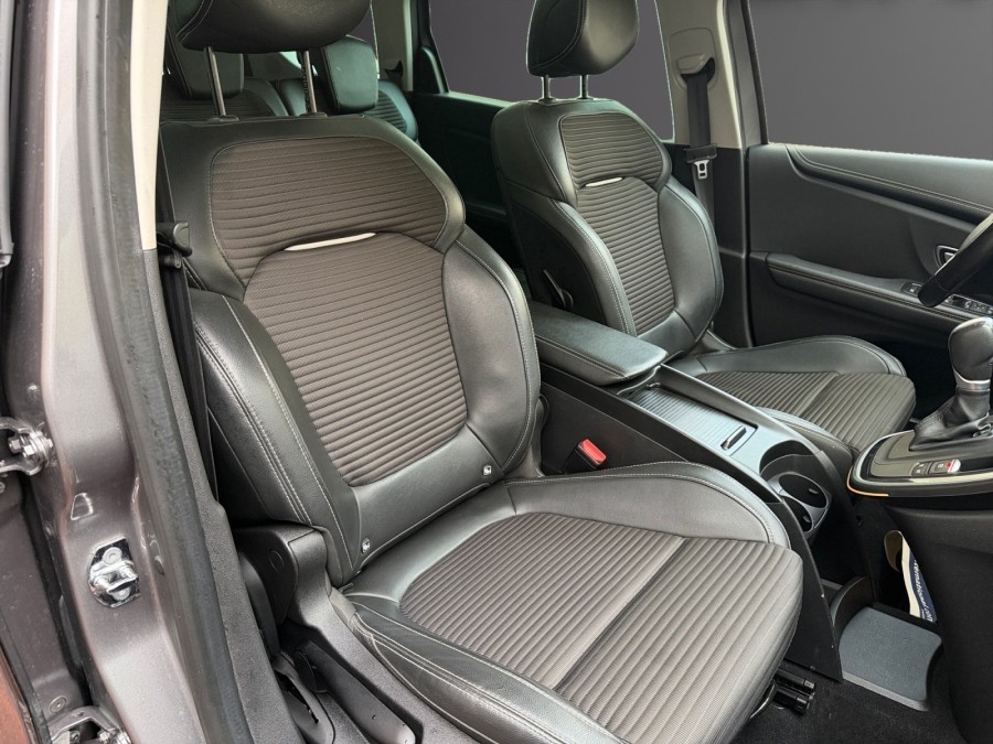 RENAULT d'occasion GRAND SCENIC IV GRAND SCENIC IV 1.7 BLUE DCI 120