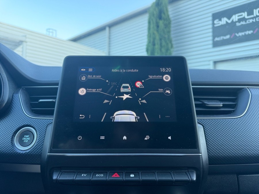RENAULT d'occasion ARKANA 1.6 ETECH 145 de 2023 Salon de Provence