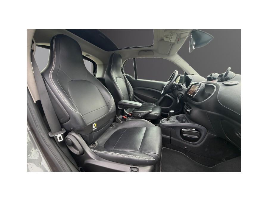 SMART d'occasion FORTWO COUPE 90ch Brabus style twinamic de 2019