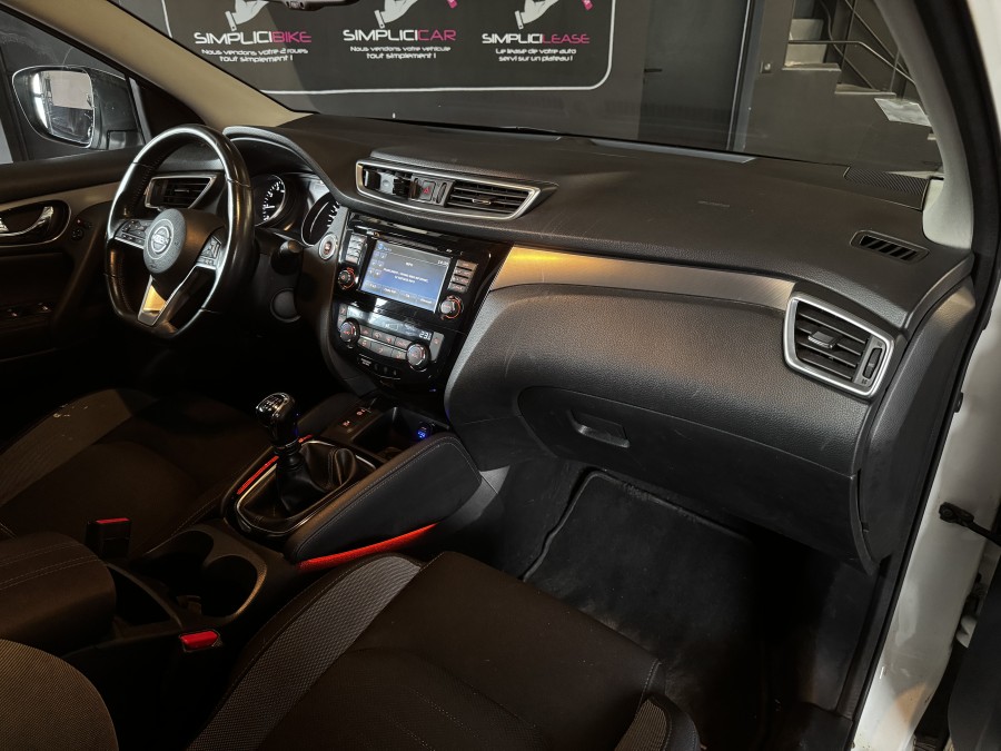 NISSAN d'occasion QASHQAI 1.2 DIG-T de 2018 Aix Les Bains (73)﻿