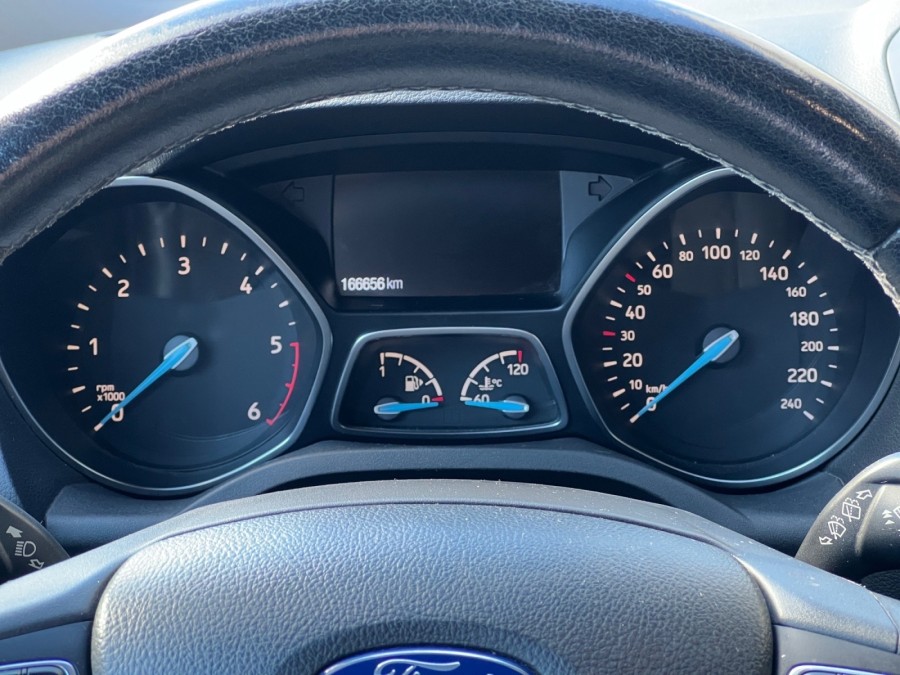 FORD d'occasion KUGA II 2 TDCI 150 2WD ST LINE de 2016 Toulon Ouest