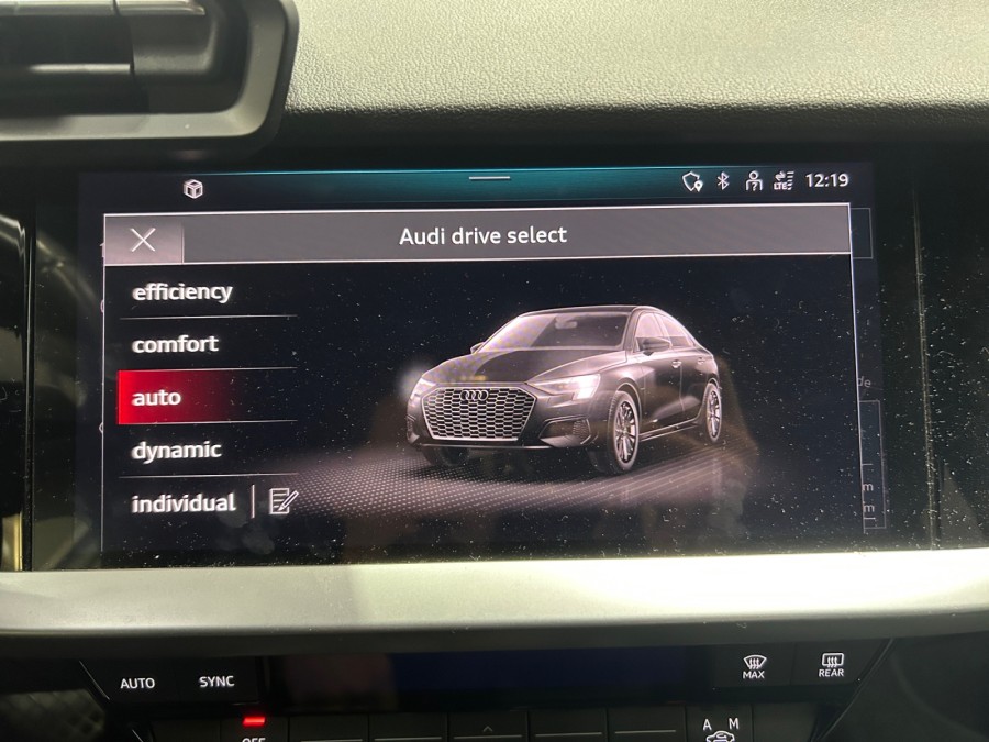AUDI d'occasion A3 35 TFSI 150 4 PORTES S TRONIC AUTO de 2021 Lyon