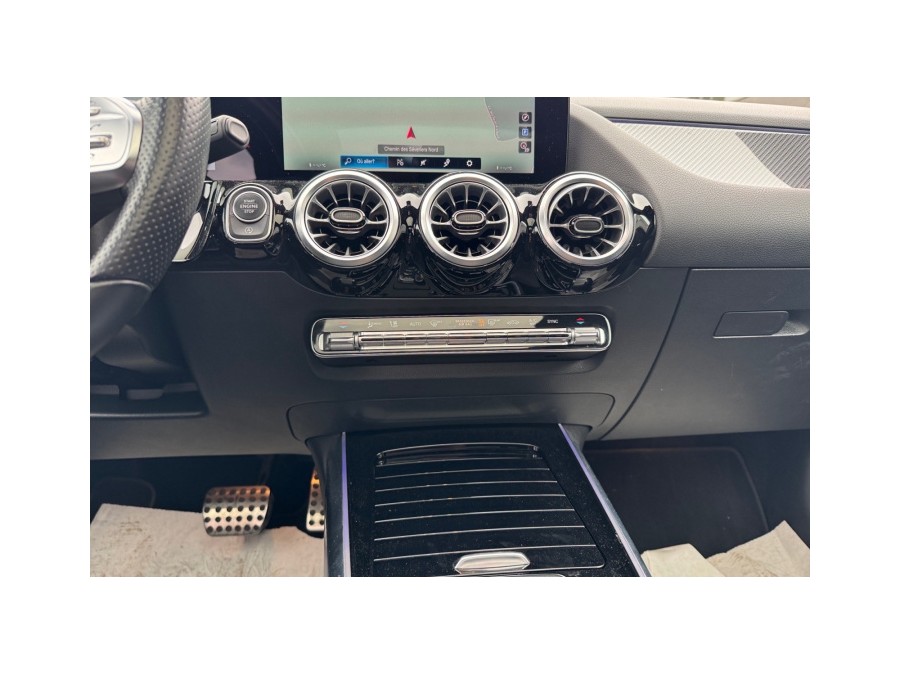 MERCEDES d'occasion GLA 200 D AMG LINE AUTO de 2022 La Ciotat (13)﻿