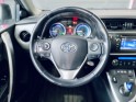 Toyota auris touring sports hybride 136h style- entretien toyota complet occasion simplicicar st-maximin simplicicar...