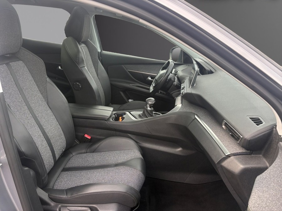 PEUGEOT d'occasion 3008 1.5 BLUE HDI 130 ALLURE de 2019 St Gaudens