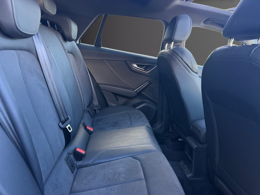 AUDI d'occasion Q2 35 TFSI 150 S LINE S TRONIC de 2023 Salon de