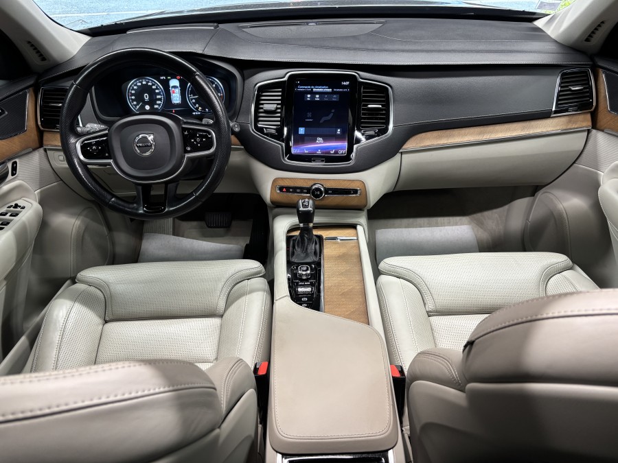 VOLVO d'occasion XC90 D5 AdBlue AWD 235ch Inscription Luxe Geartronic