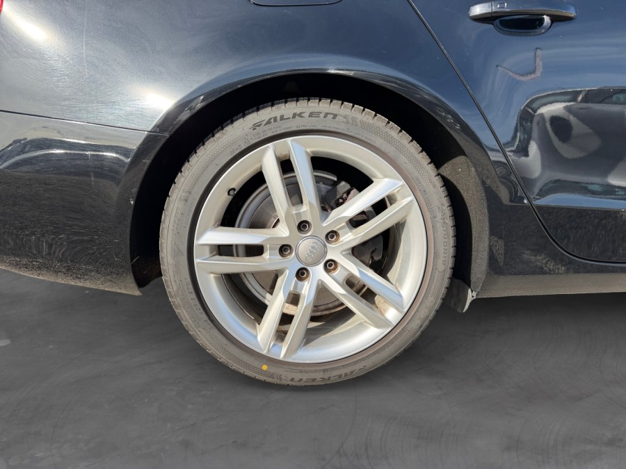 AUDI d'occasion A4 2.0 TDI 177ch DPF S line Multitronic de 2012