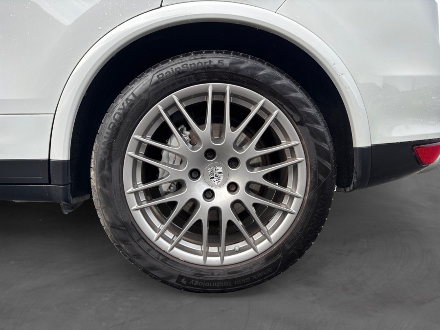 PORSCHE d'occasion CAYENNE S de 2012 Reims Tinqueux (51)﻿
