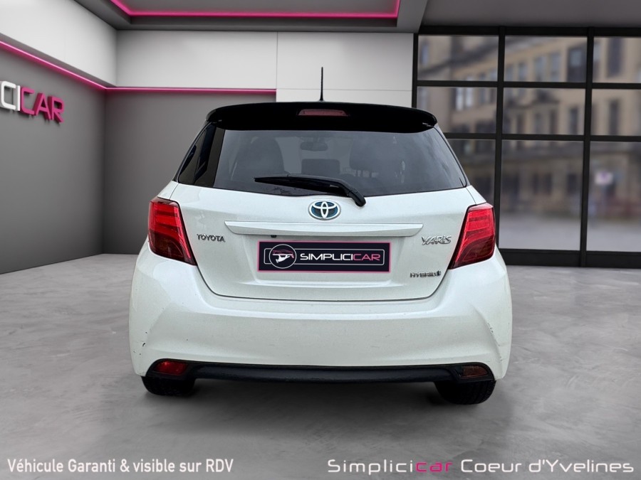 TOYOTA d'occasion YARIS 100H COLLECTION de 2017 Coeur d'Yvelines (78)﻿