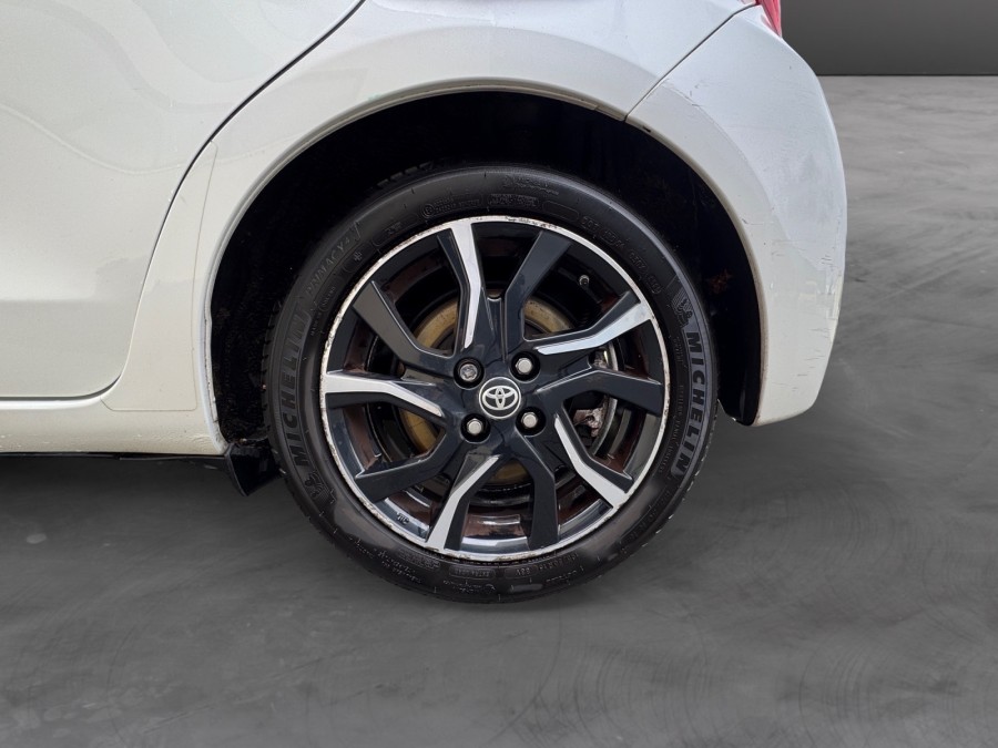 TOYOTA d'occasion YARIS 100H COLLECTION de 2017 Coeur d'Yvelines (78)﻿