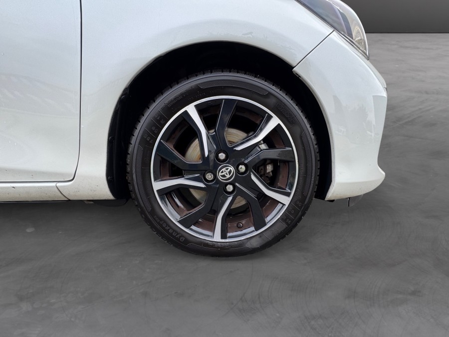 TOYOTA d'occasion YARIS 100H COLLECTION de 2017 Coeur d'Yvelines (78)﻿
