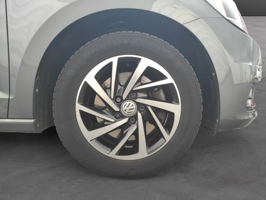VOLKSWAGEN d'occasion TOURAN 1.6 TDI 115ch BlueMotion Technology FAP
