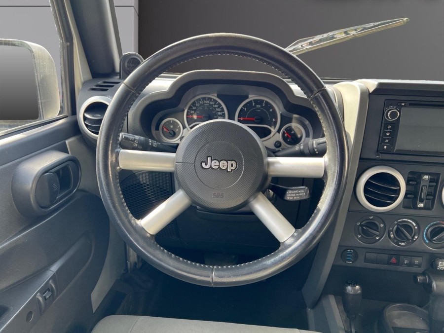 JEEP d'occasion WRANGLER 2.8 CRD 177ch Sahara BVA de 2007 Toulon