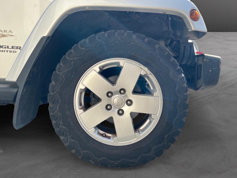 JEEP d'occasion WRANGLER 2.8 CRD 177ch Sahara BVA de 2007 Toulon
