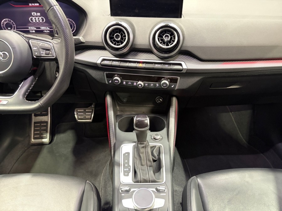 AUDI d'occasion Q2 35 TDI 150 S LINE PLUS S TRONIC de 2022 Lyon Ouest