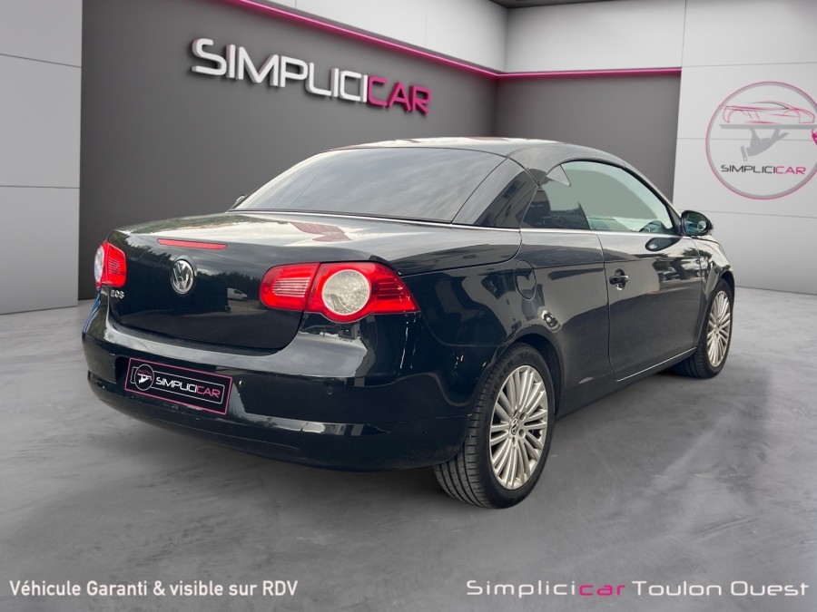 VOLKSWAGEN d'occasion EOS 2.0 TDI 140ch Carat DSG6 de 2007 Toulon