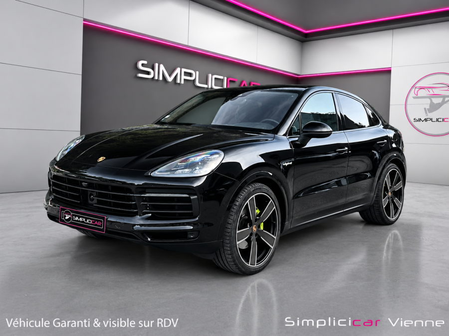 PORSCHE d'occasion CAYENNE COUPE 3.0 V6 E-HYBRID COUPE de 2019 Vienne
