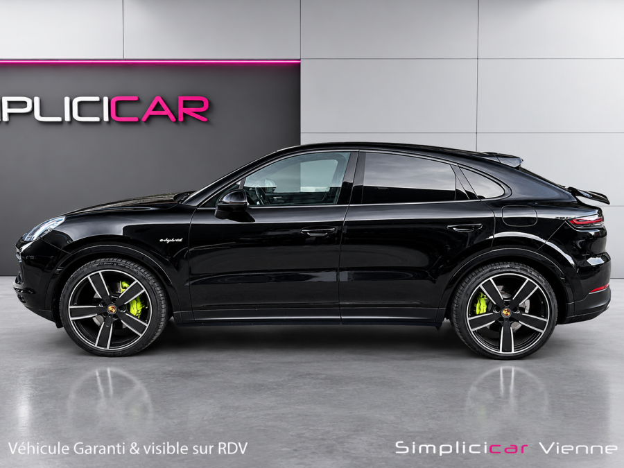 PORSCHE d'occasion CAYENNE COUPE 3.0 V6 E-HYBRID COUPE de 2019 Vienne