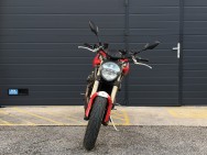 DUCATI d'occasion M1100 DUCATI M1100 BI CYLINDRE EN L de 2013 Valence