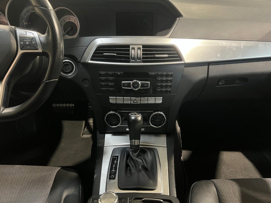 MERCEDES d'occasion C 180 BLUE EFFICIENCY AVANT GUARDE de 2011