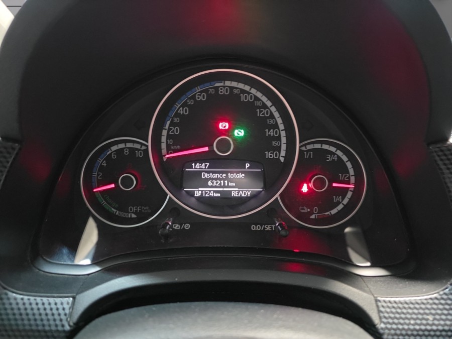 VOLKSWAGEN d'occasion UP E-UP 2.0 de 2020 Meximeux (01)﻿