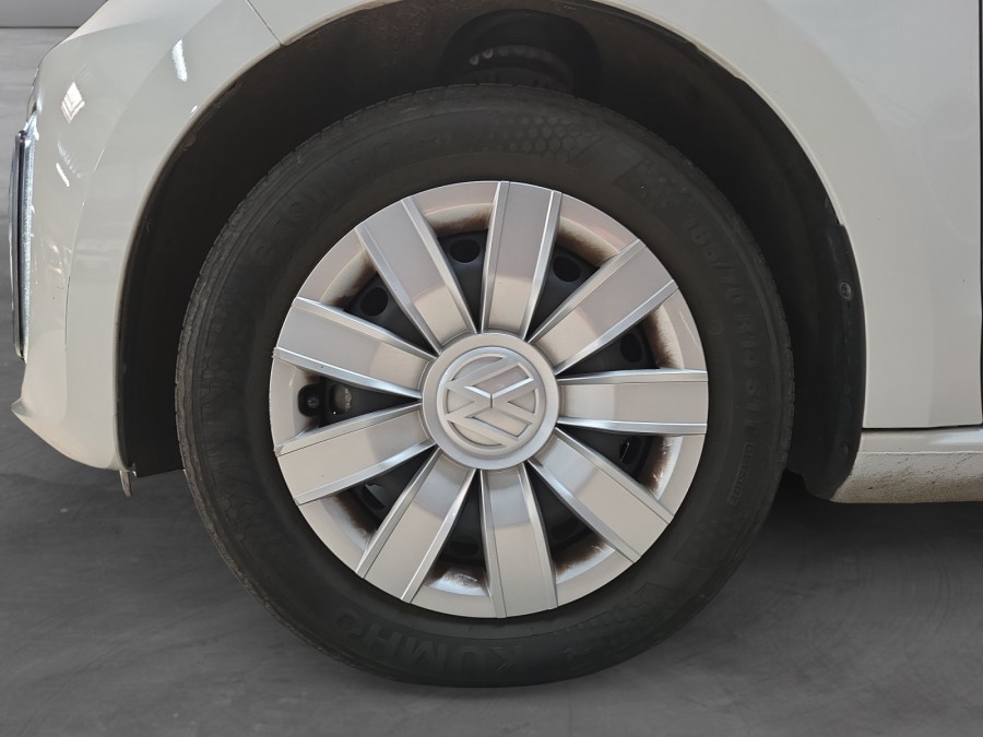 VOLKSWAGEN d'occasion UP E-UP 2.0 de 2020 Meximeux (01)﻿