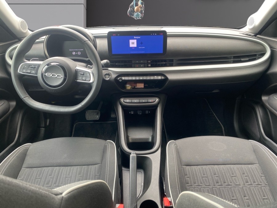 FIAT d'occasion 600 1.2 HYBRID 110 ICONE E-DCT de 2024 Toulon Ouest