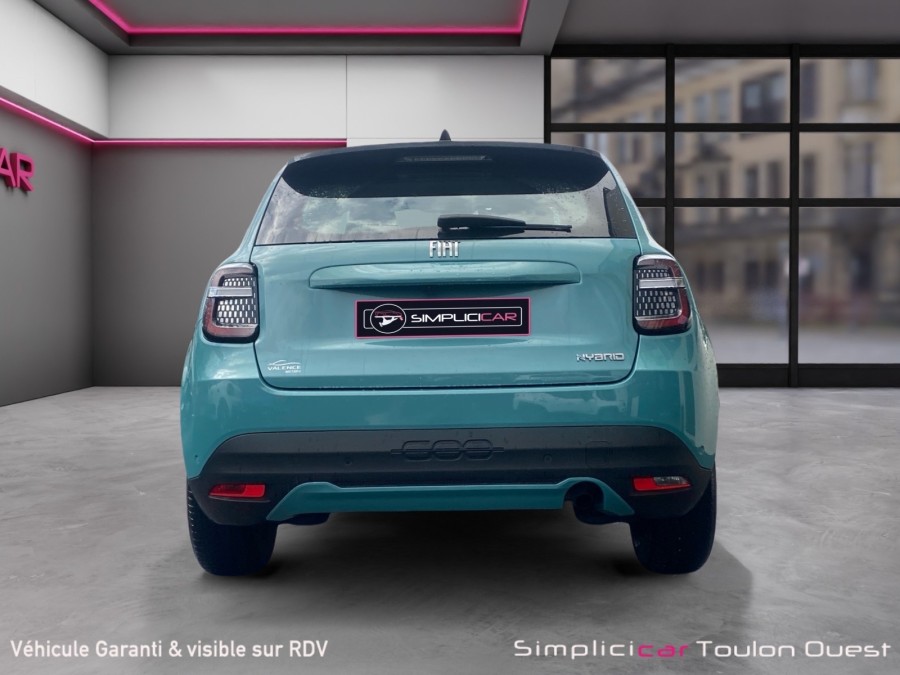 FIAT d'occasion 600 1.2 HYBRID 110 ICONE E-DCT de 2024 Toulon Ouest