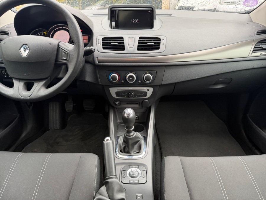 RENAULT d'occasion MEGANE TCE 115 LIFE de 2016 Brie Comte Robert (77)﻿