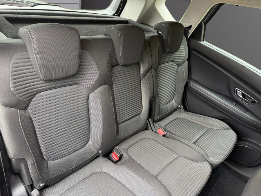 RENAULT d'occasion SCÉNIC IV SCENIC IV 1.5 DCI 110 BUSINESS EDC AUTO