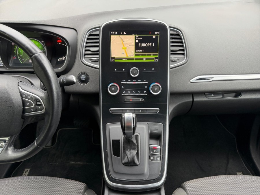 RENAULT d'occasion SCÉNIC IV SCENIC IV 1.5 DCI 110 BUSINESS EDC AUTO